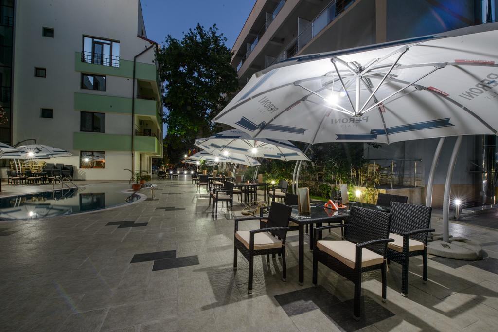 Holiday Olimp Hotel Exterior photo